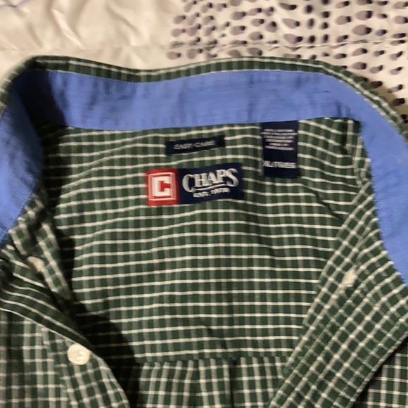 Men’s XL Chaps Easy Care long sleeve button up shirt no stains or holes! - Picture 3 of 5